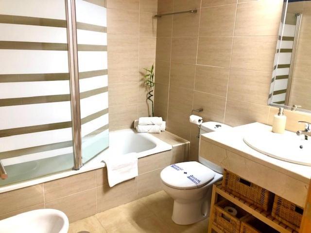 Gatu Premium Atico Parra, Parking, Piscina Comun, Terraza, Wifi , " Preferente Mayores De 25 Anos Y Familias " El Puerto de Santa María Exterior foto